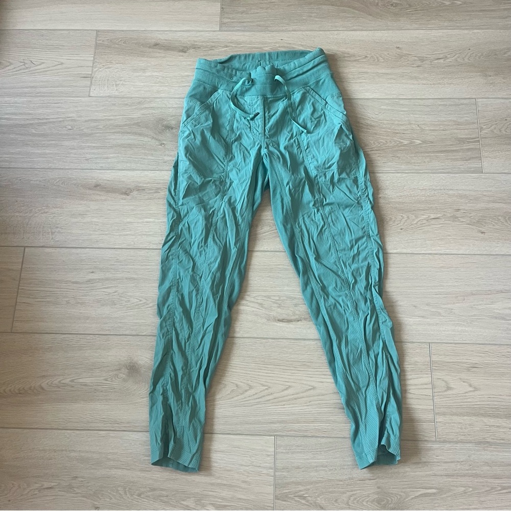 Lululemon Seafoam Green Pants